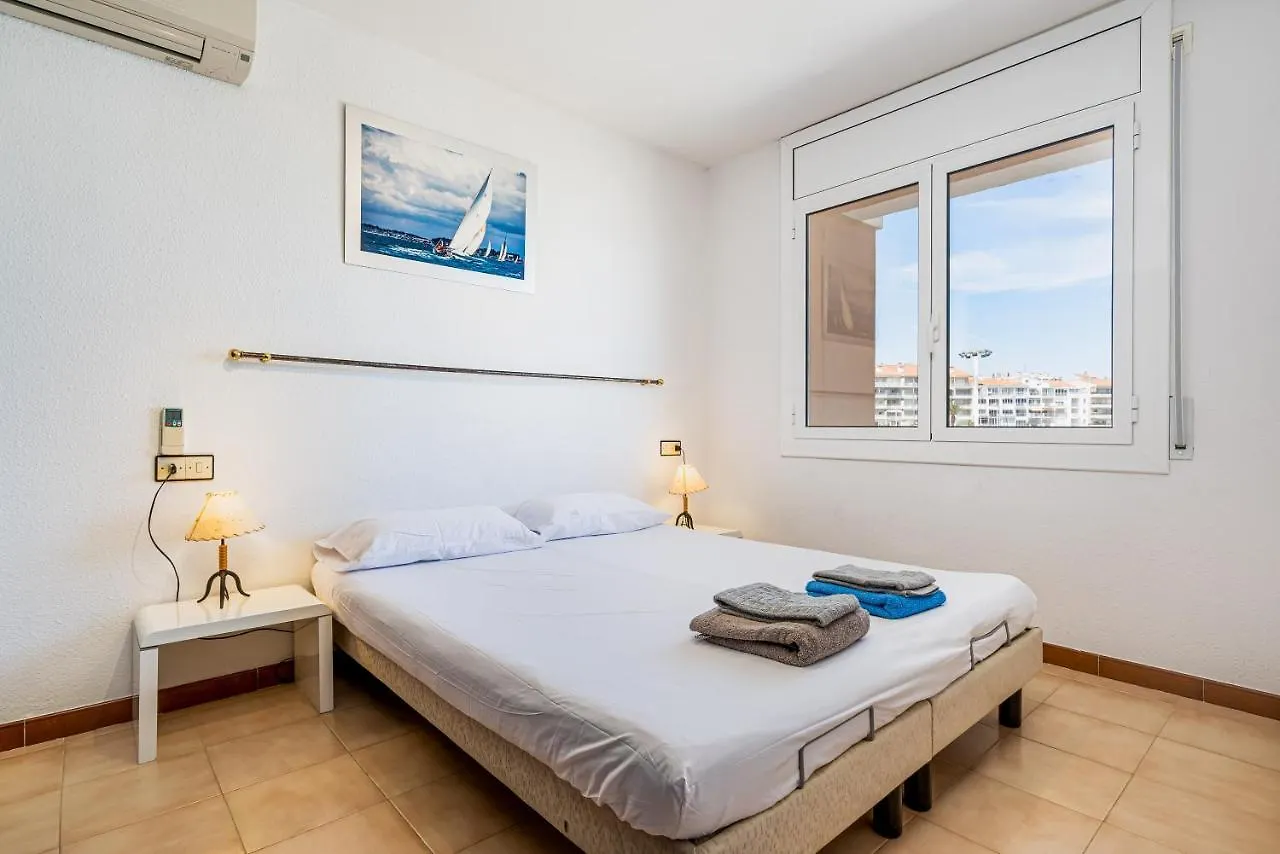 Welcs Apartamento 010 Emp Con Vistas Al Puerto Empuriabrava 0*,  Španělsko